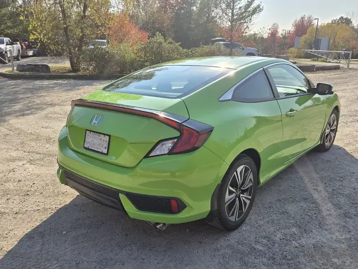 Honda Civic 2017 photo 4