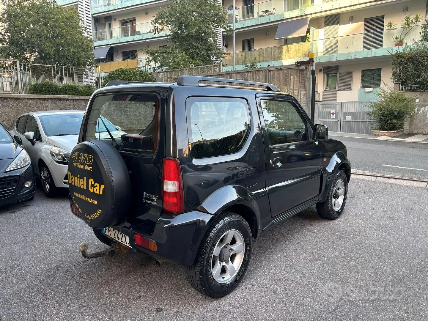 Suzuki Jimny 2012 photo 2