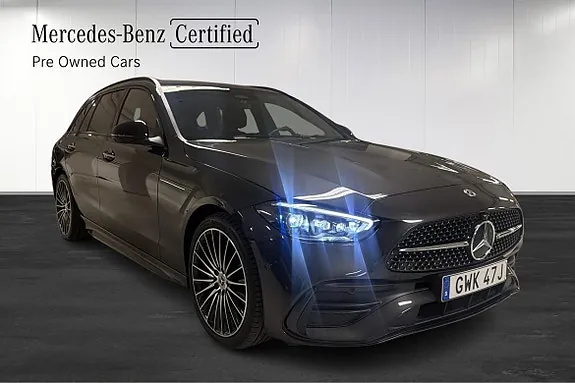 Mercedes-Benz C300 2026 photo 2