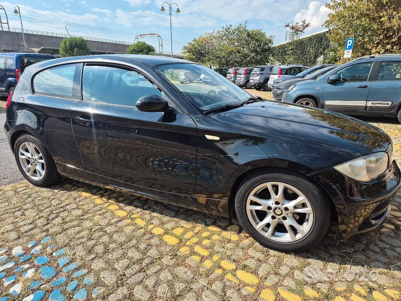 BMW 1 Series 2007 photo 2