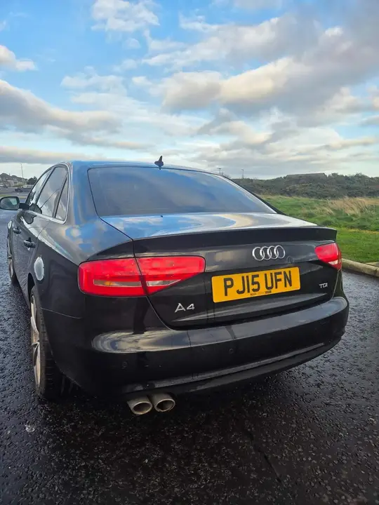 Audi A4 2015 photo 4