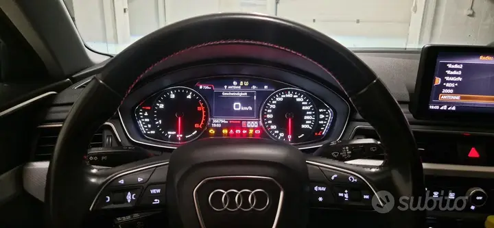 Audi A4 2018 photo 5