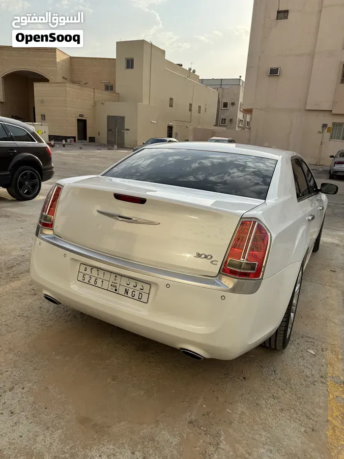 Chrysler 300C 2014 photo 4