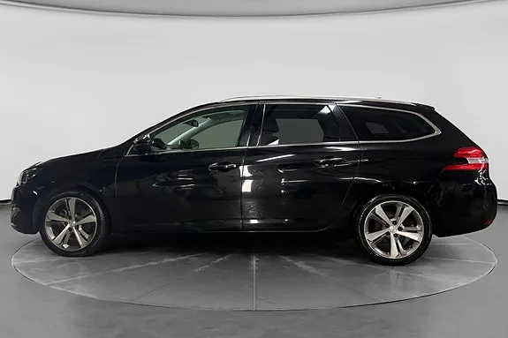 Peugeot 308 2014 photo 2
