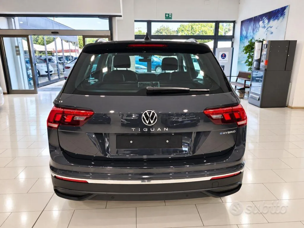 Volkswagen Tiguan 2021 photo 5