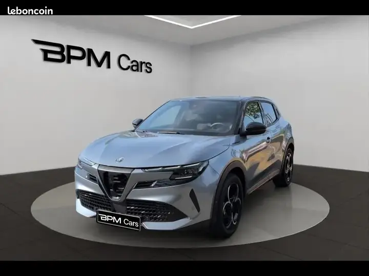 Alfa Romeo Junior