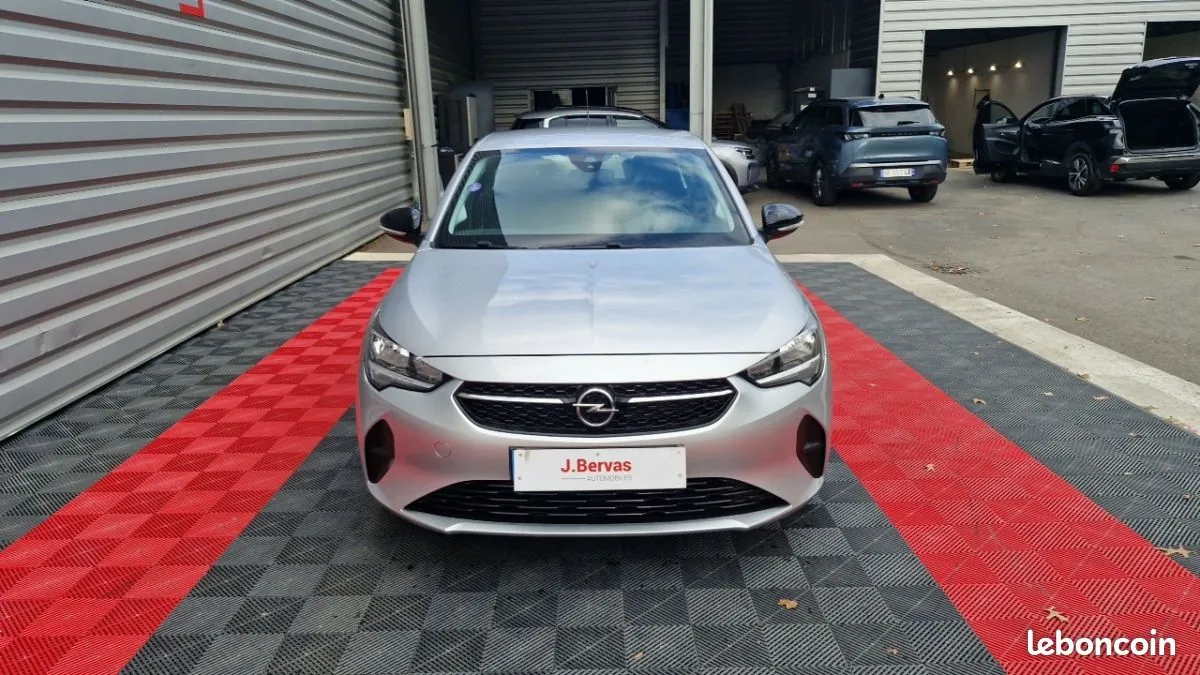 Opel Corsa 2023 photo 2