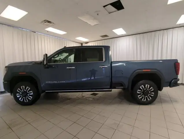GMC Sierra 2500Hd 2026 photo 5