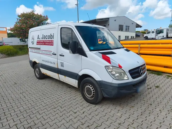 Mercedes-Benz Sprinter
