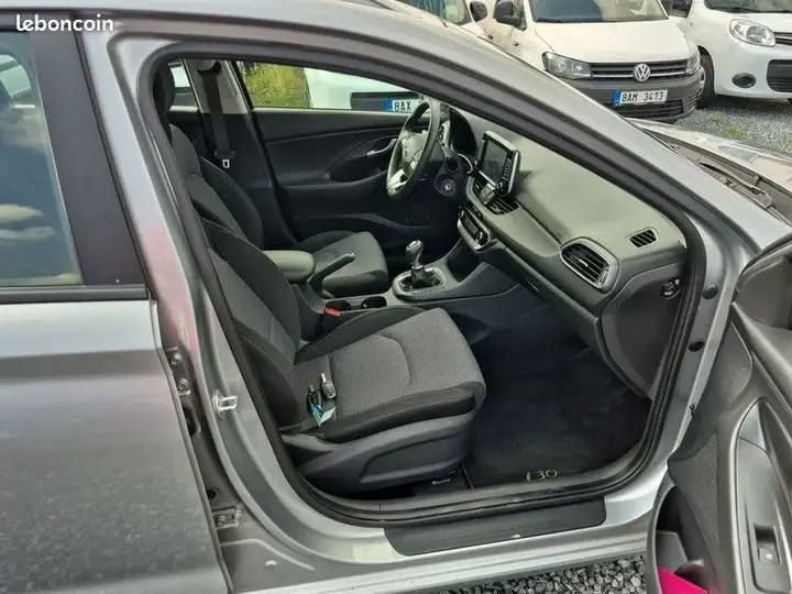 Hyundai I30 2023 photo 4