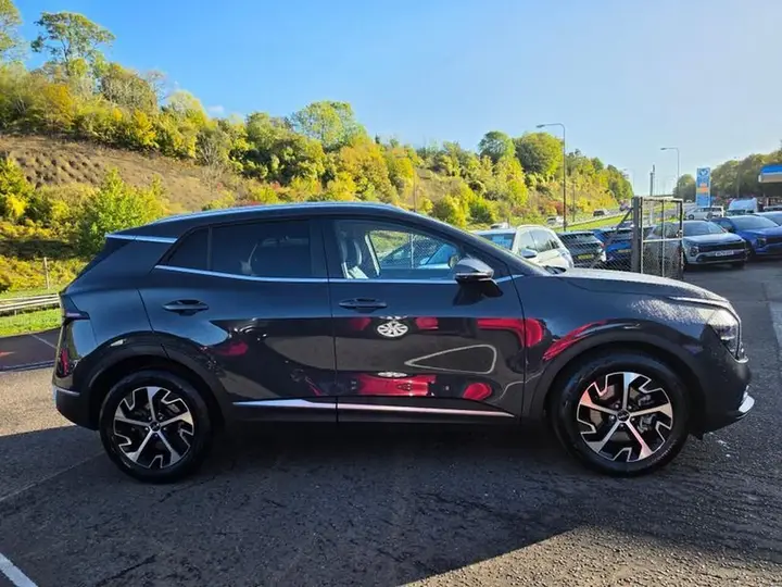 Kia Sportage 2023 photo 2