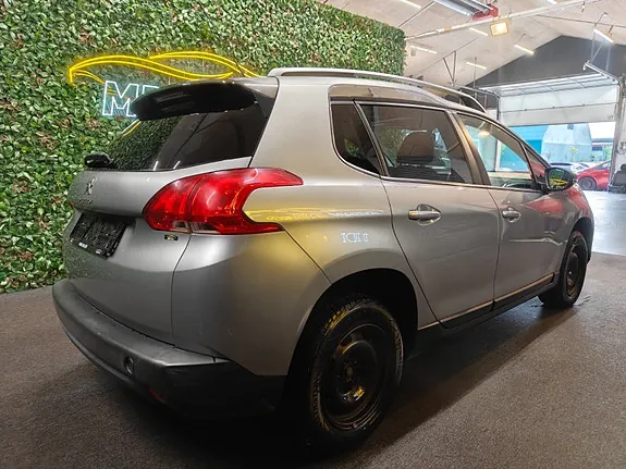 Peugeot 2008 2015 photo 4