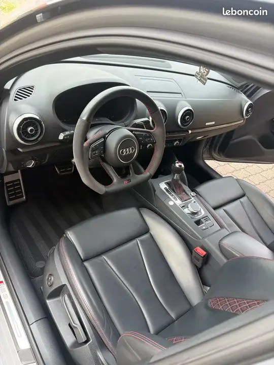 Audi Rs3 2019 photo 3