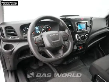 Iveco Daily 2023 photo 3