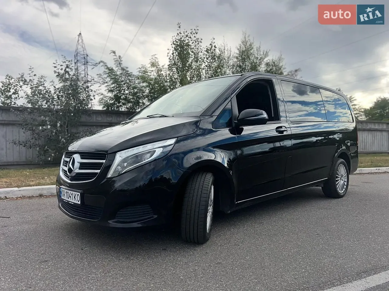 Mercedes-Benz V-Class 2018 photo 3