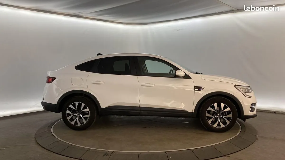 Renault Arkana 2022 photo 4