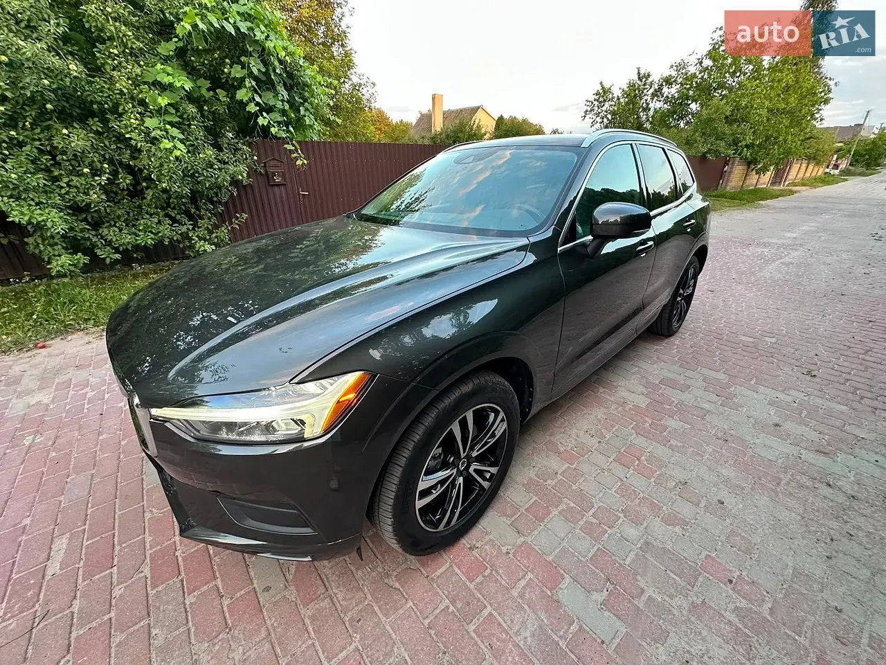 Volvo Xc60 2021 photo 2