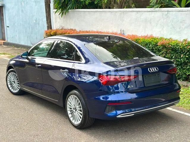 Audi A3 2023 photo 3