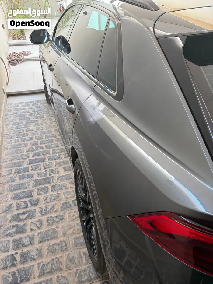 Audi Q8 2024 photo 2