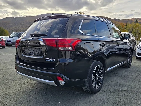 Mitsubishi Outlander 2018 photo 5