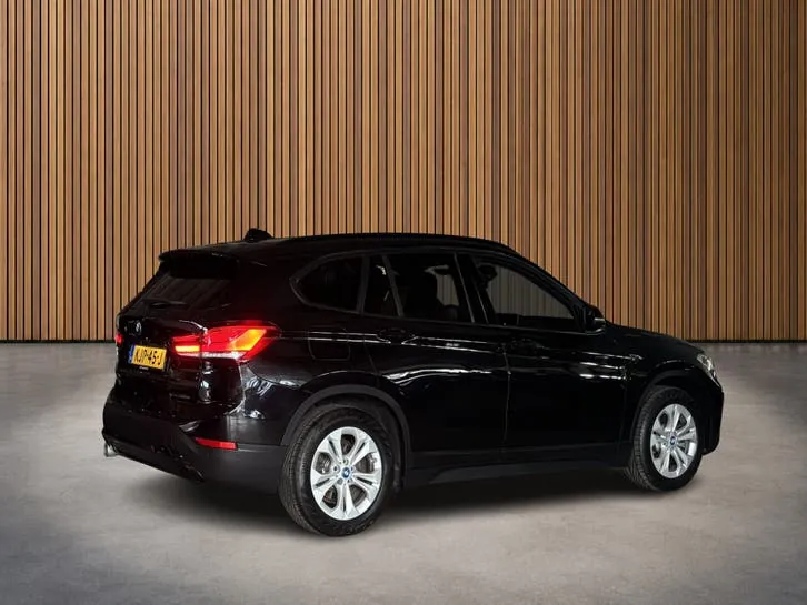 BMW X1 2022 photo 2