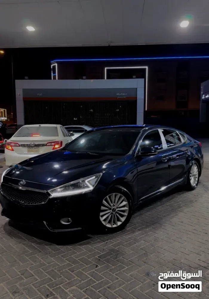 Kia Cadenza 2018 photo 2