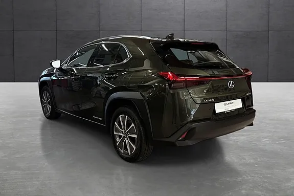 Lexus Ux300E 2022 photo 3