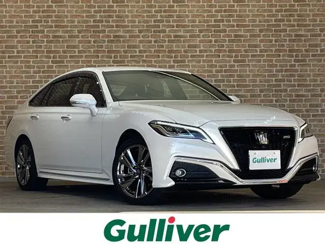Toyota Crown Hybrid