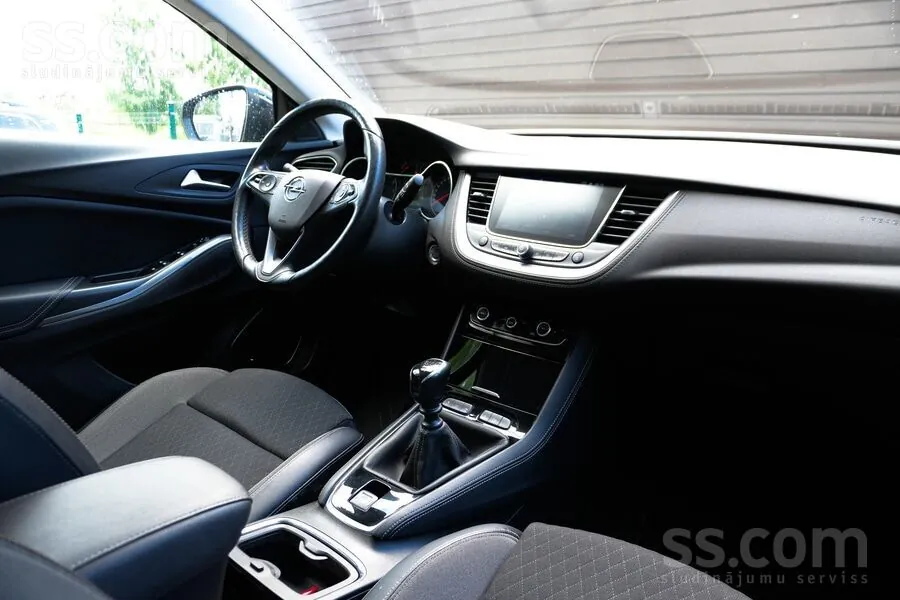 Opel Grandland X 2019 photo 5