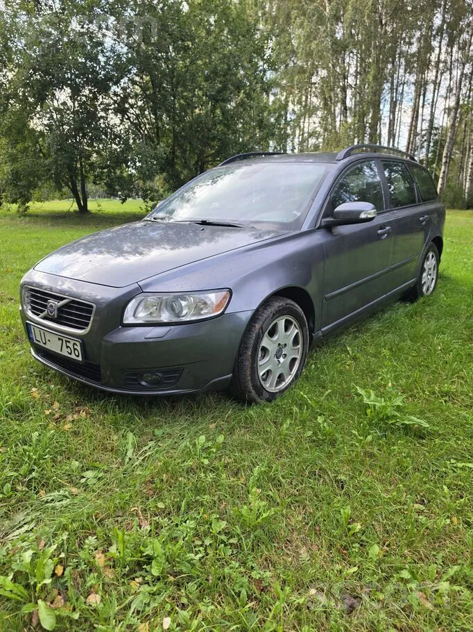 Volvo V50 2007 photo 2