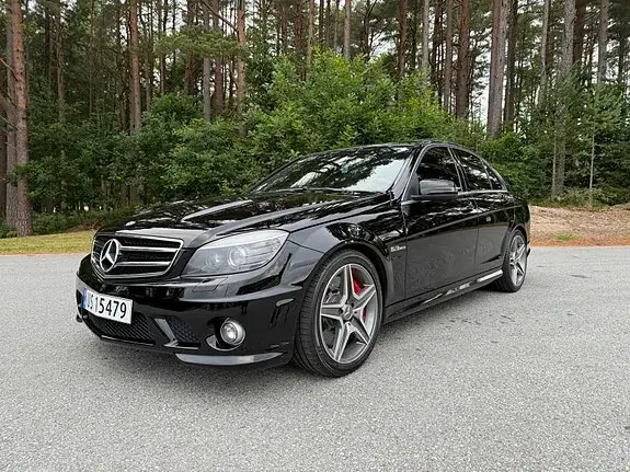 Mercedes-Benz C63 2011 photo 4
