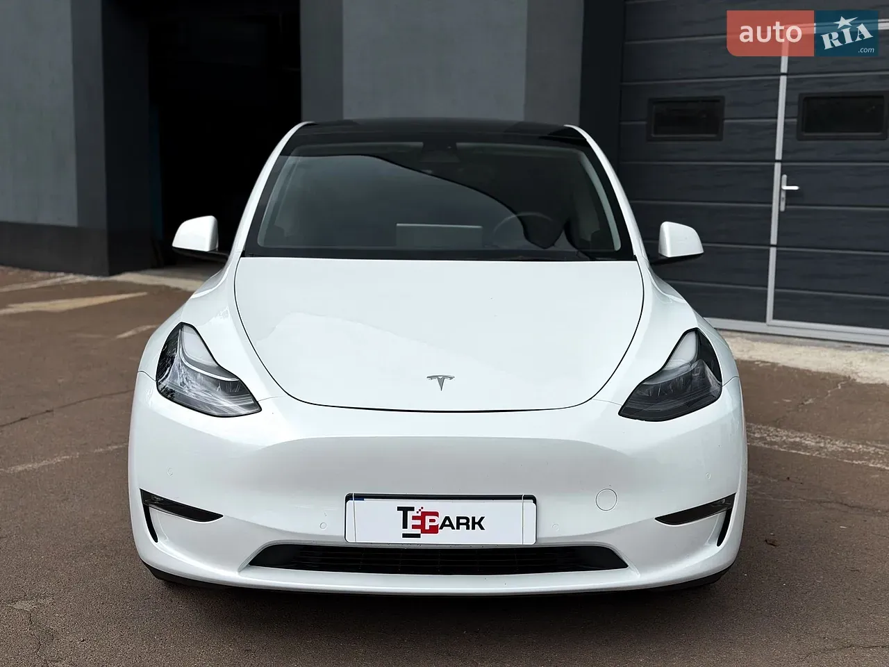 Tesla Model Y 2022 photo 3
