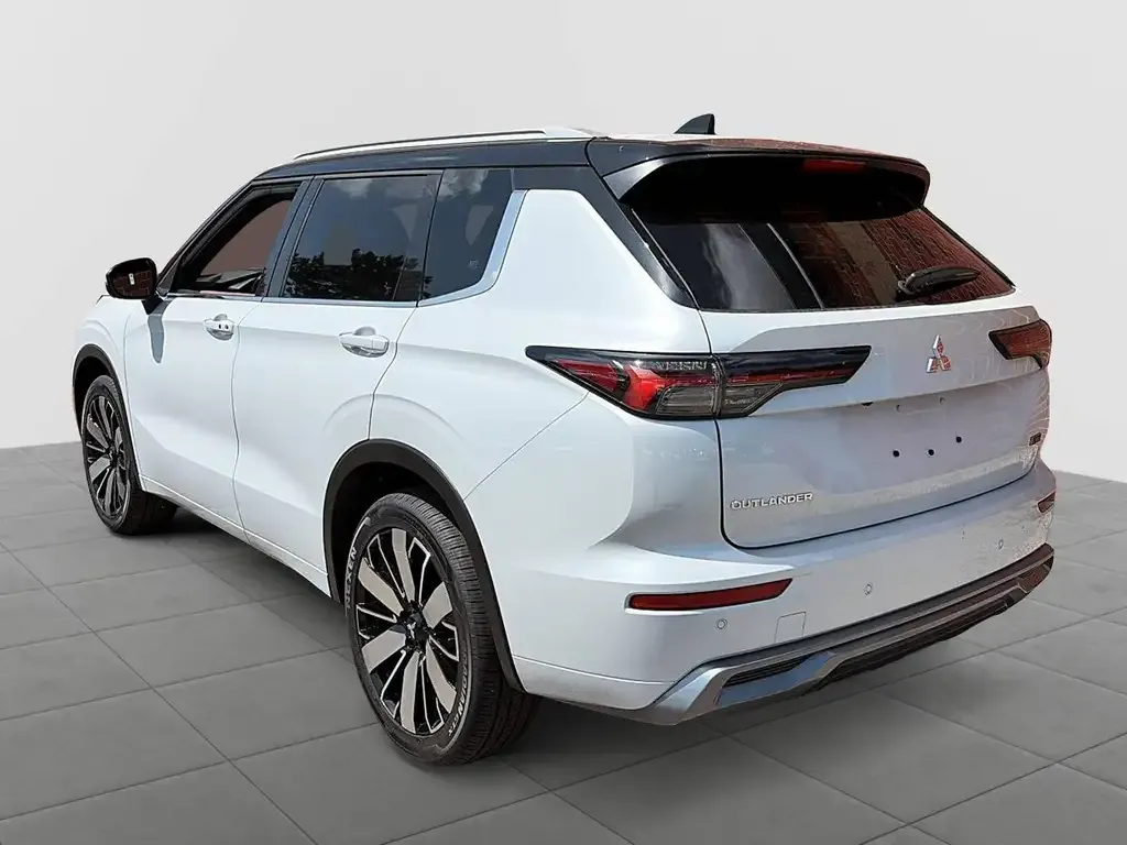 Mitsubishi Outlander 2026 photo 4