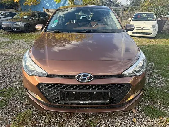 Hyundai I20 2015 photo 2