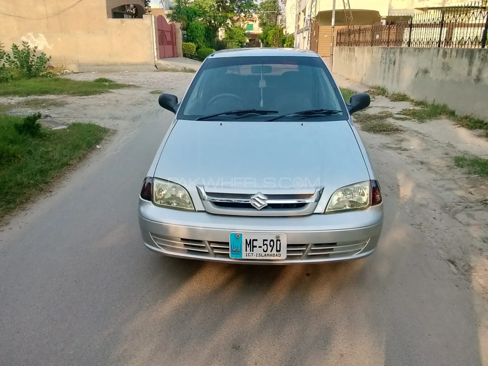 Suzuki Cultus
