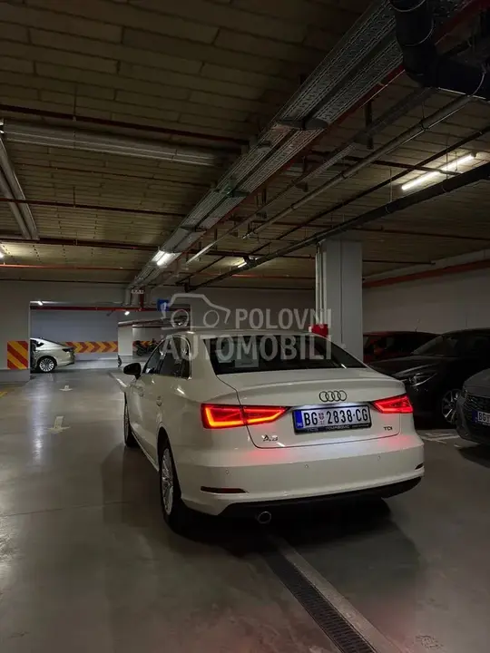 Audi A3 2015 photo 2