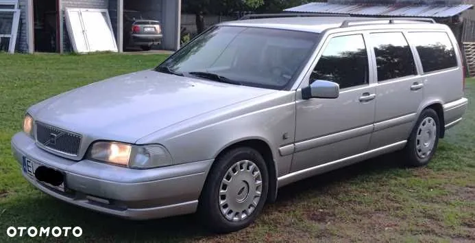 Volvo V70 1999 photo 2