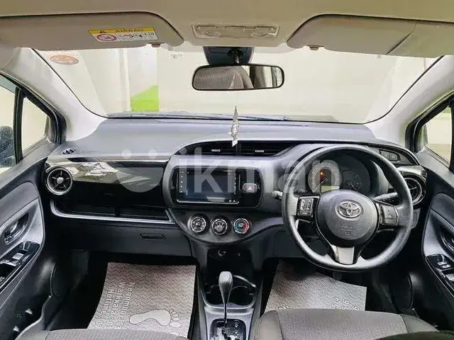 Toyota Vitz 2019 photo 5
