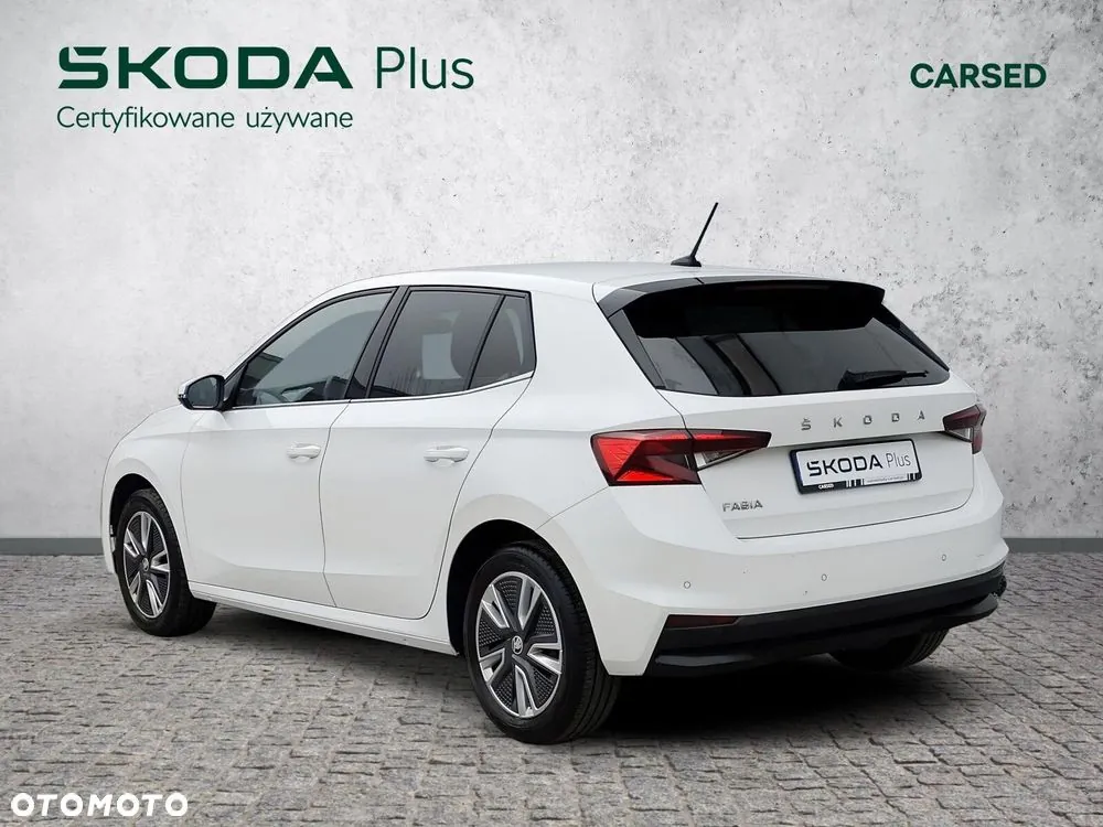 Skoda Fabia 2023 photo 3
