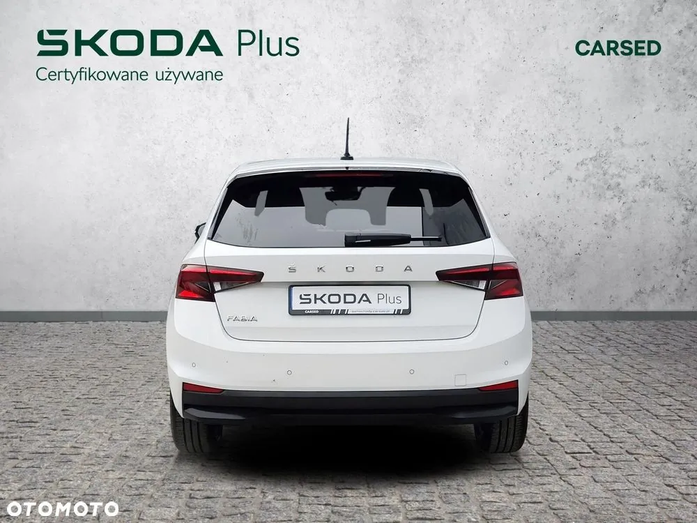 Skoda Fabia 2023 photo 4