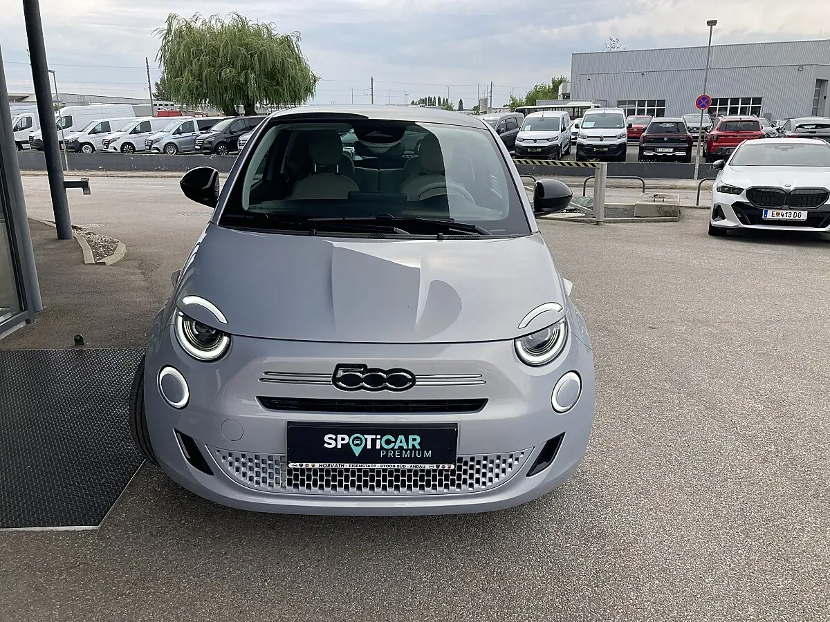 Fiat 500 photo 2