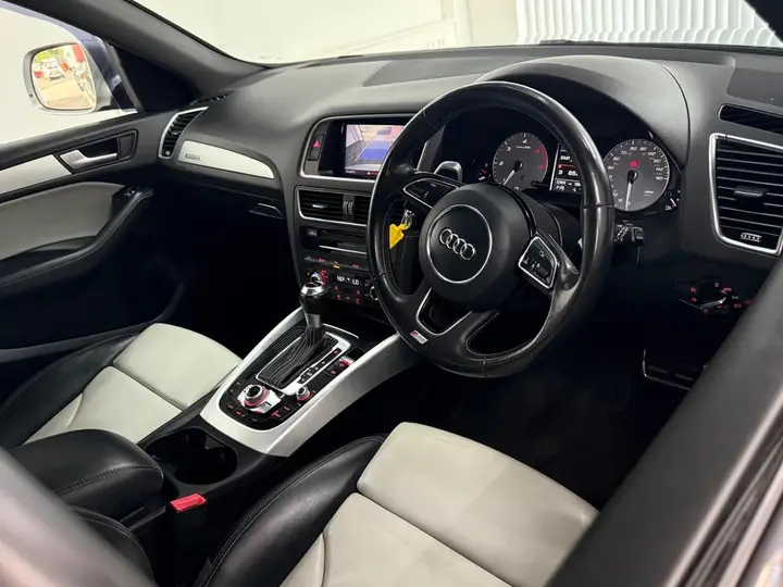Audi Sq5 2015 photo 2