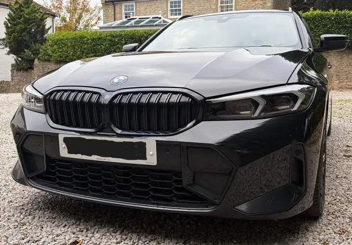 BMW 3 Series 2024 photo 5