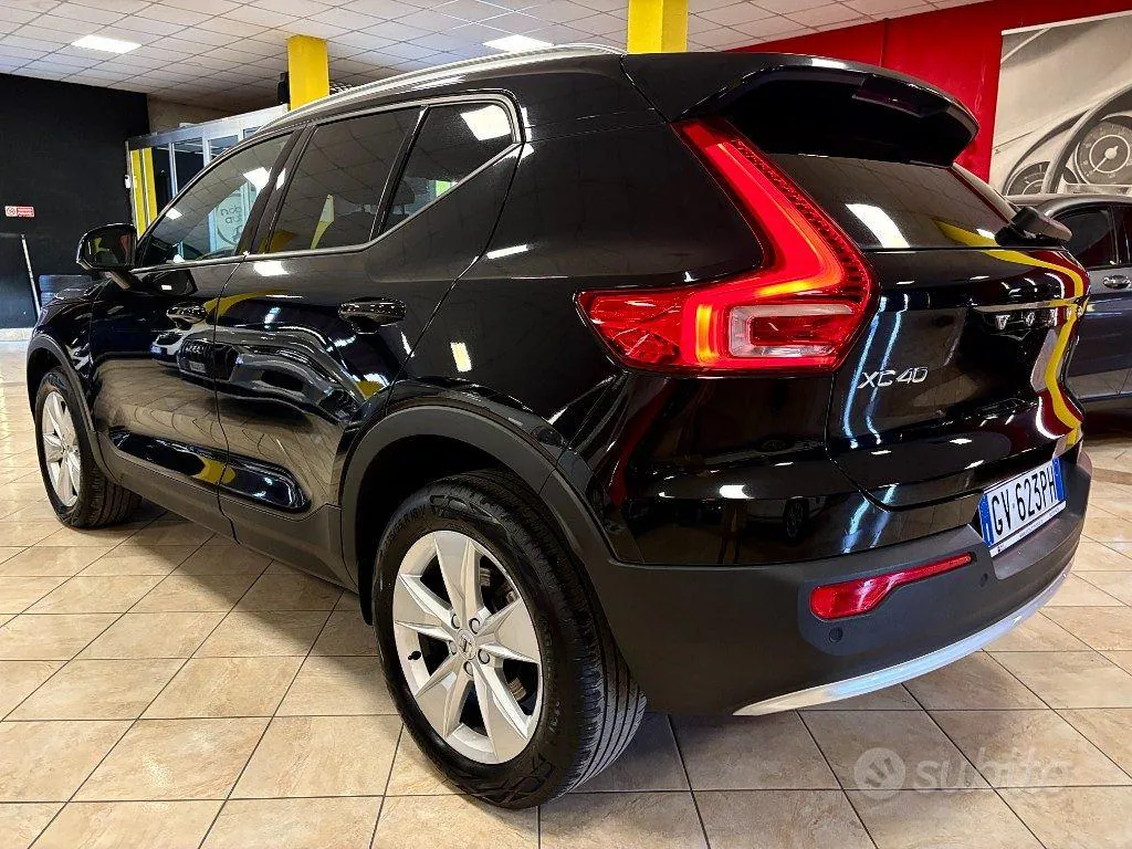 Volvo Xc40 2024 photo 4