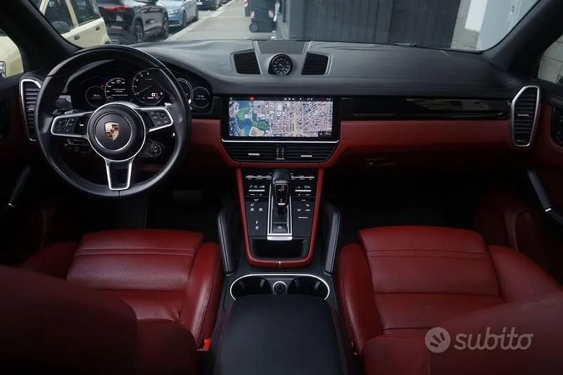 Porsche Cayenne 2019 photo 2