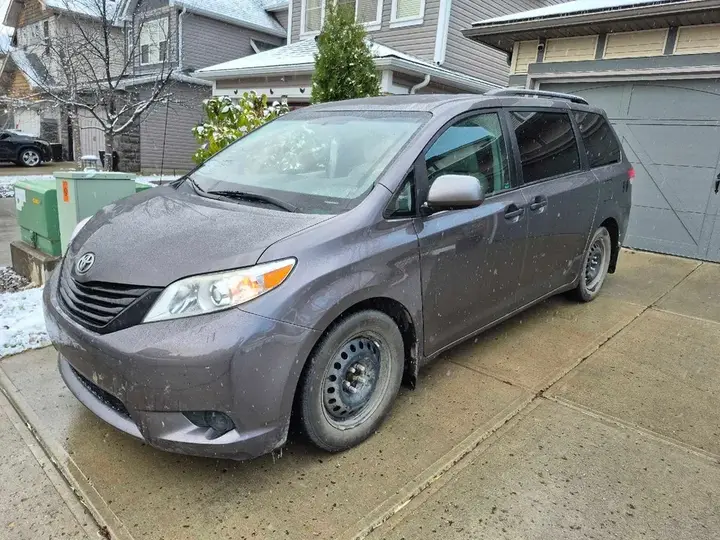 Toyota Sienna