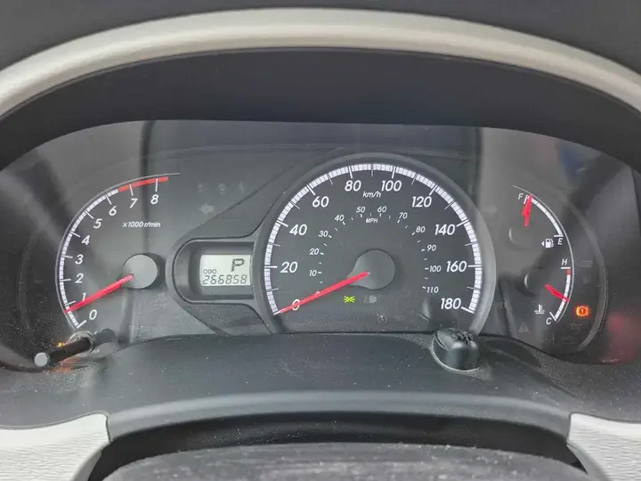 Toyota Sienna 2012 photo 5