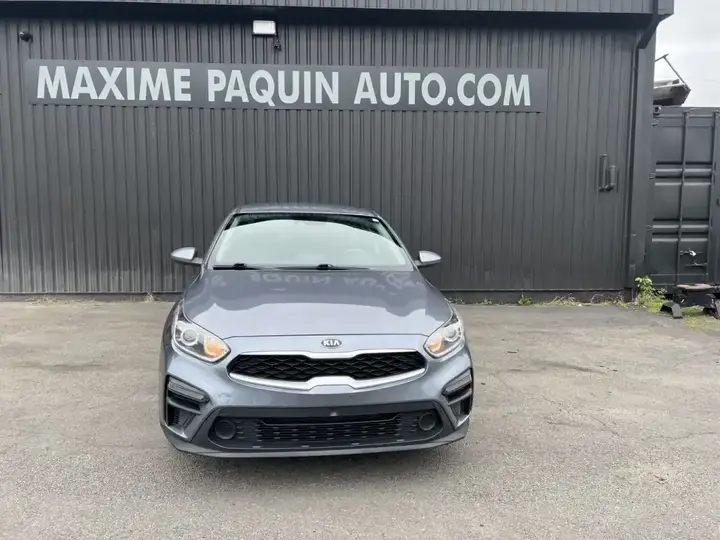 Kia Forte 2019 photo 2