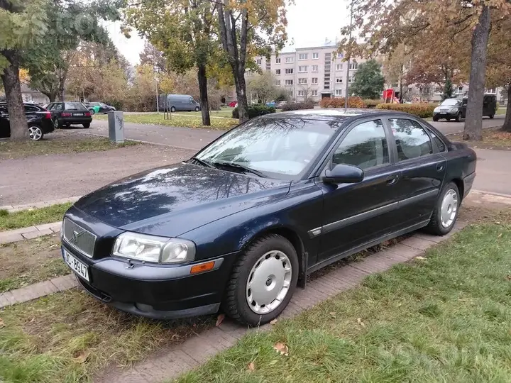 Volvo S80