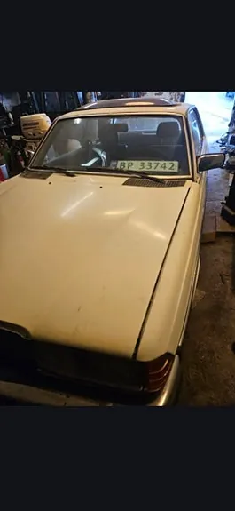 Mercedes-Benz 230 Ce
